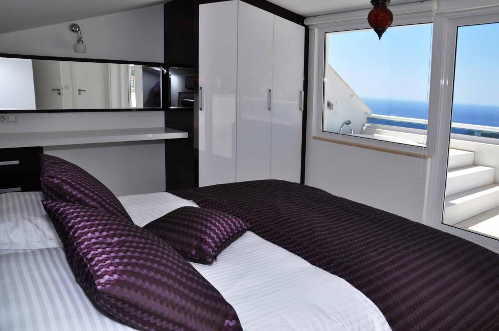 Modern Villa for Sale in Kalkan Near the Beach – garden view (image 8)