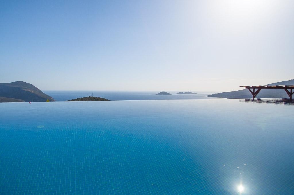 Furnished Luxury Villa for Sale in Kalkan – living room (image 2)
