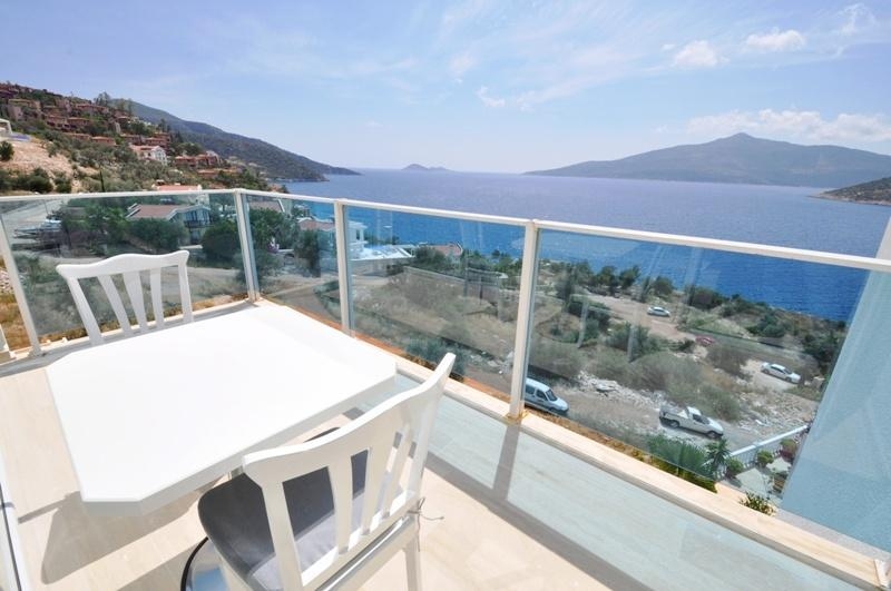 Sea View House for Sale in Kalkan Near the Beach – dining area (image 6)