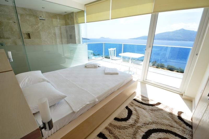 Sea View House for Sale in Kalkan Near the Beach – outdoor space (image 18)