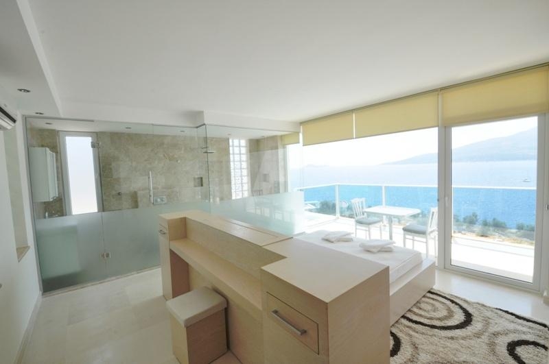 Sea View House for Sale in Kalkan Near the Beach – kitchen area (image 21)