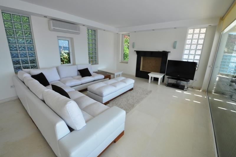 Sea View House for Sale in Kalkan Near the Beach – dining area (image 24)