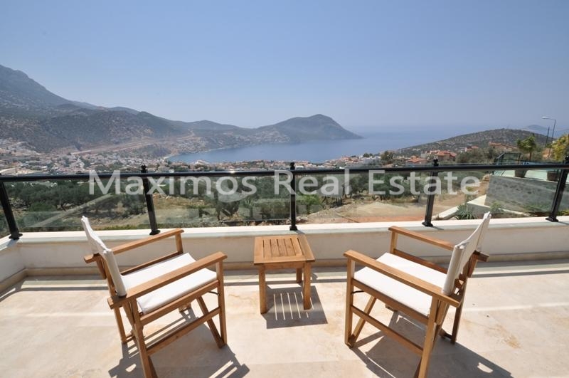 Exterior positioned on hill utilizing natural climate control