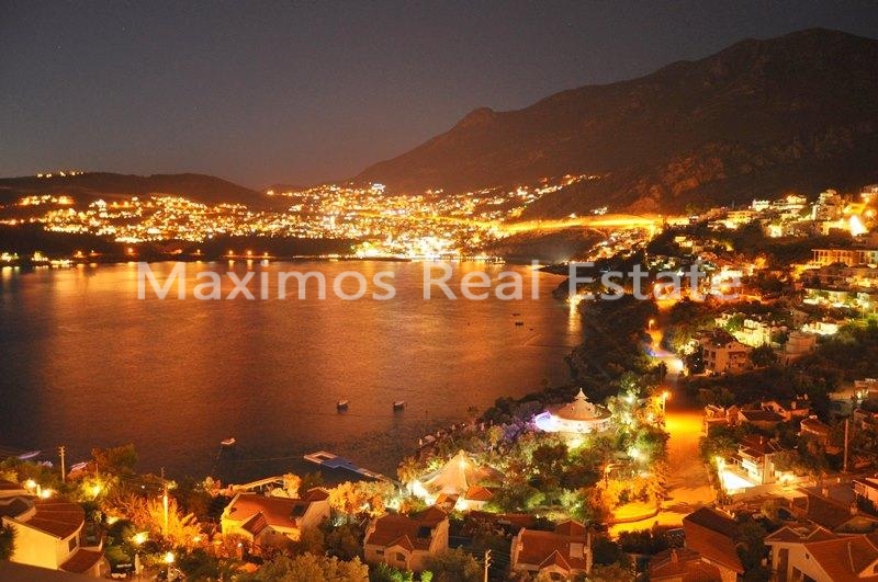 Exclusive Luxury Sea View Villa Near the Beach in Kalkan – coastal view (image 13)