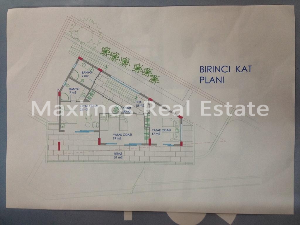 Garden space configured for extended family or rental use