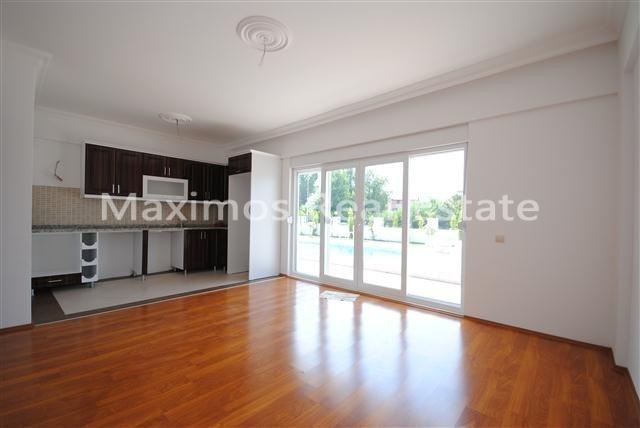 Apartment for Sale in Kemer – dining area (image 6)