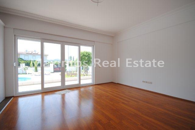 Apartment for Sale in Kemer – pool area (image 9)