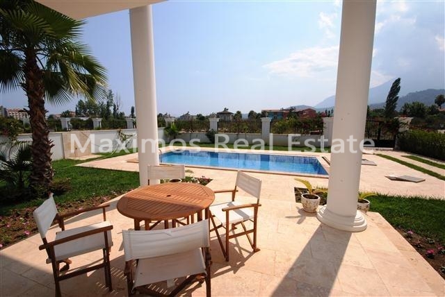 Villa for Sale – bathroom (image 5)