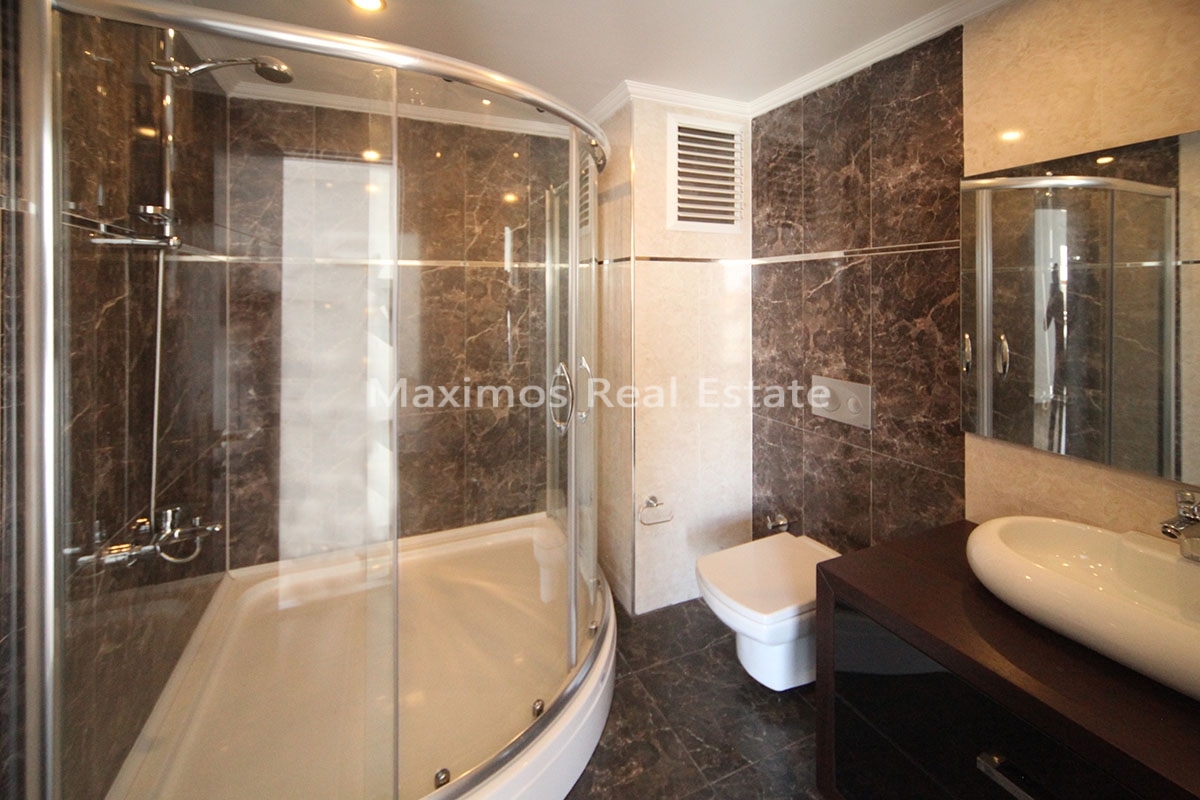 House for Sale in Kemer – outdoor space (image 18)