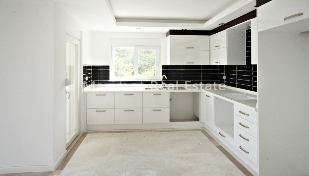 House for Sale in Kemer – garden view (image 8)