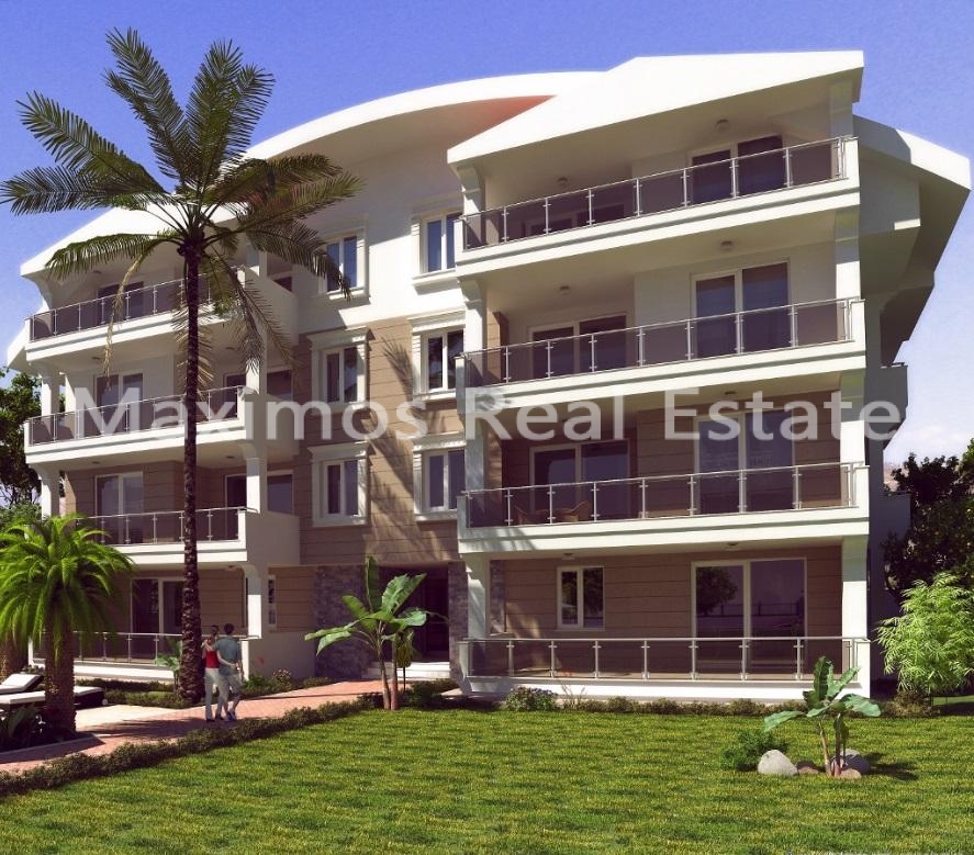 Buy Real Estate in Side – living room (image 2)