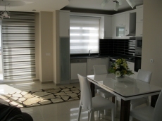 Sea View Property for Sale in Alanya Coastal Areas – living room (image 2)