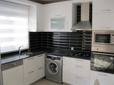 Sea View Property for Sale in Alanya Coastal Areas – guest room (image 17)