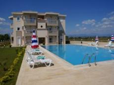 Residential Apartments in Belek Located Along the River – living room (image 2)