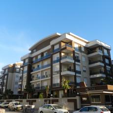 Residential Apartments with Mountain Views in Antalya – kitchen area (image 3)