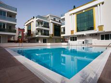 Residential Apartments in Lara Close to Terracity Shopping Mall – living room (image 2)