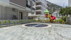 Residential Property Located Near the Sea in Antalya Konyaalti – terrace (image 7)