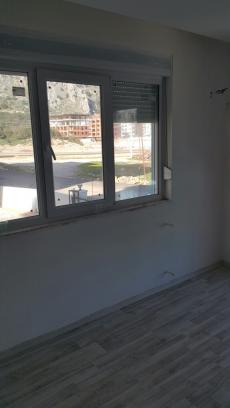 Residential Apartment with Mountain Views Near Konyaalti Beach – garden view (image 8)