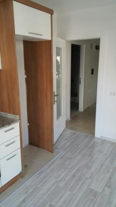 Residential Apartment with Mountain Views Near Konyaalti Beach – bathroom (image 5)