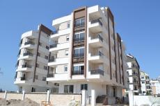 Investment Property in Antalya with Rental Income Guarantee – bedroom (image 4)