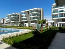 High-end Residential Apartments in Antalya Uncali – living room (image 2)