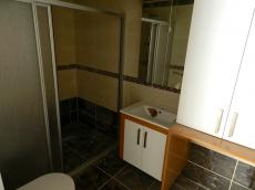 Modern Residential Apartment in Antalya Hurma Area – pool area (image 9)