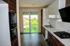 Modern Residential Apartments in Central Antalya – garden view (image 8)
