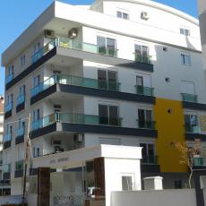 Residential Real Estate Near the Beach in Antalya Konyaalti – kitchen area (image 3)