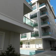 Newly Built Residential Apartment in Antalya Konyaalti – living room (image 2)