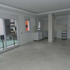 Affordable Apartments in Antalya Konyaalti District – dining area (image 6)
