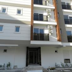 Stylish Residential Property Near Antalya Coastline – bathroom (image 5)