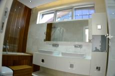 Private Luxury Villa for Sale in Antalya Lara – master bedroom (image 16)