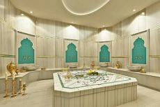 High-end Apartments in Istanbul with Modern Facilities – garden view (image 8)