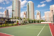Apartments for Sale on Istanbul European Side – pool area (image 9)