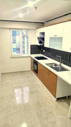 Modern Luxury Homes in Istanbul for Residential Living – entrance (image 15)