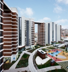 Modern Residential Development Surrounded by Natural Landscapes – garden view (image 8)