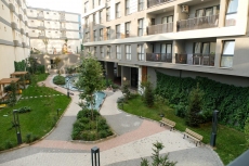 Affordable New Apartments Along the Basin Ekspres Investment Zone – pool area (image 9)
