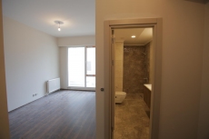 Affordable Residential Apartments with Strong City Accessibility – master bedroom (image 16)