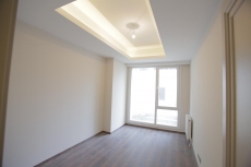 Affordable Residential Apartments with Strong City Accessibility – guest room (image 17)