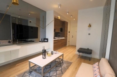 Residential House Located Near Key City Amenities in Kucukcekmece – sea view (image 12)