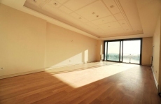 Urban Residential Apartment Located in the Heart of Kadikoy – interior detail (image 11)