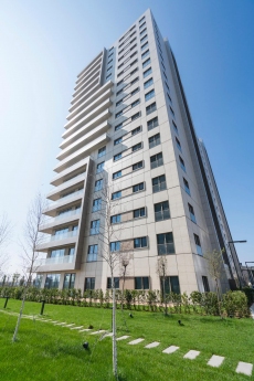 Coastal City Apartments Offering Panoramic Sea Views in Istanbul – living room (image 2)