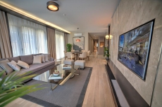 Spacious Coastal City Apartments with Sea Views in Kadikoy – bathroom (image 5)