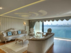 Premium Apartment with Direct Bosphorus Views in Historic Uskudar – entrance (image 15)