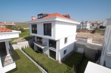 Private Sea View Villa Designed for Independent Living in Beylikduzu – exterior view (image 1)