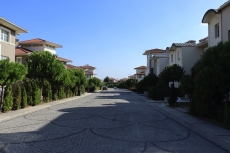 Sea View Spacious Villa for Sale in Istanbul – living room (image 2)