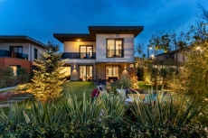 Villa for Sale in Istanbul – interior detail (image 11)