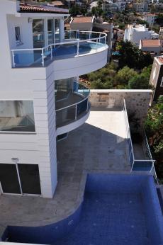 Sea View Villa for Sale in Central Kalkan – terrace (image 7)