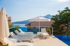 Furnished Luxury Villa for Sale in Kalkan – bathroom (image 5)