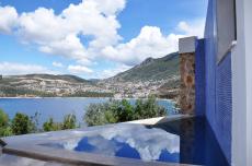 Exclusive Luxury Sea View Villa Near the Beach in Kalkan – bathroom (image 5)